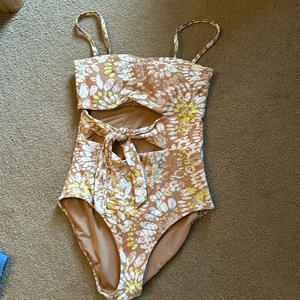 Aerie one piece size medium worn once